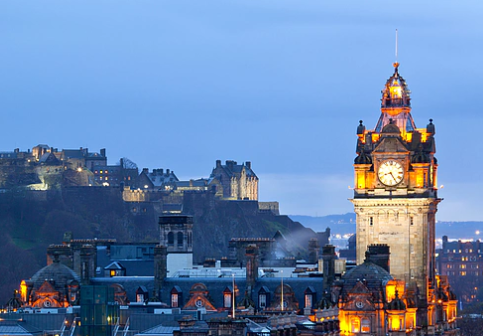 去英國留學要多少錢？各地區留學費用大揭秘！