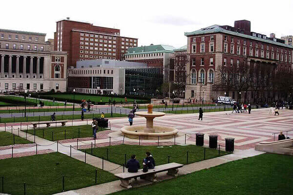 哥倫比亞大學公寓俯瞰整個紐約曼哈頓！美國E