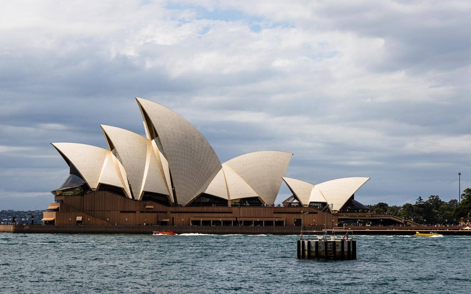 2024年 “澳洲八大”留學申請指南更新！