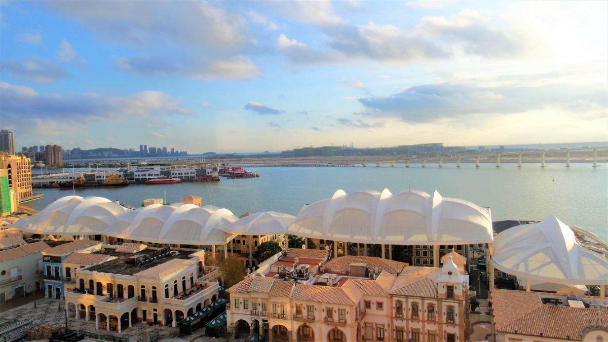 移民葡萄牙，綠卡好還是護(hù)照好？