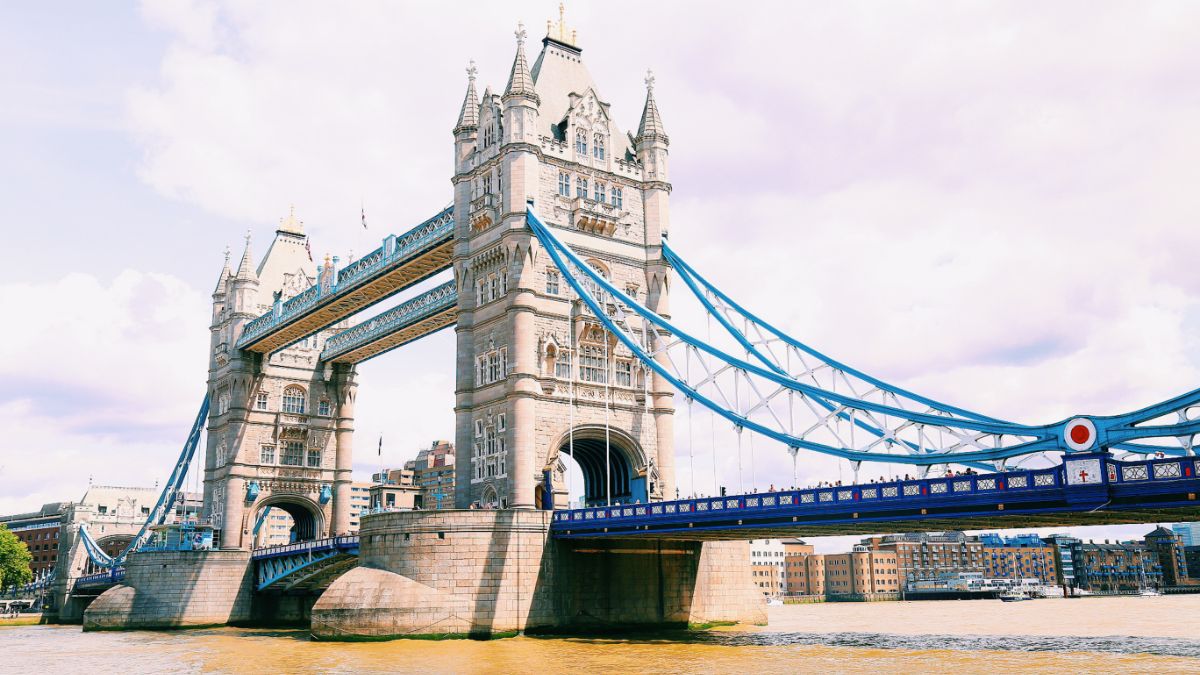 去英國(guó)留學(xué)如何選擇適合自己的院校呢？