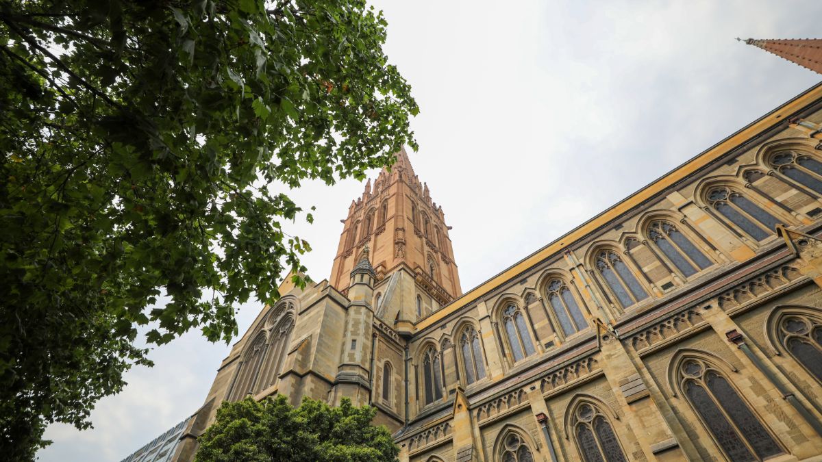 澳洲留學(xué)憑什么“彎道超車”？