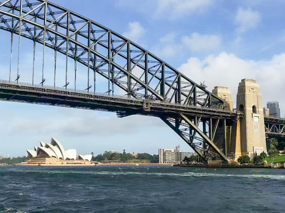 澳洲 vs 新西蘭：移民家庭該如何選擇？